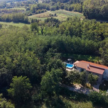 Violet Villa